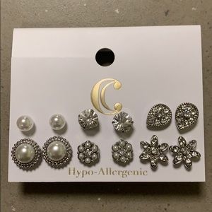 Charming Charlie 6 pair earring set